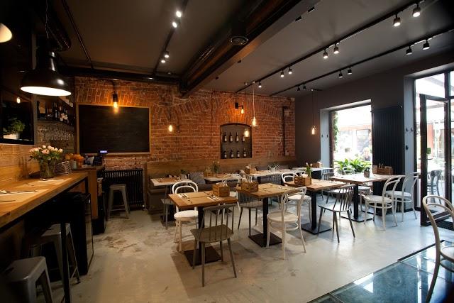 Bistro 11